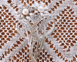 アンティークのシルバーブローチ。 ブローチ